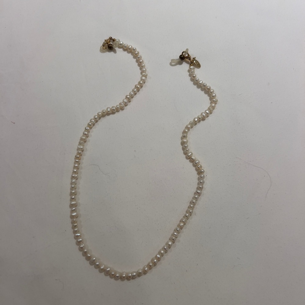 Freshwater Pearl Eyeglass or Mask Chain Necklace Gold Tone Clasps